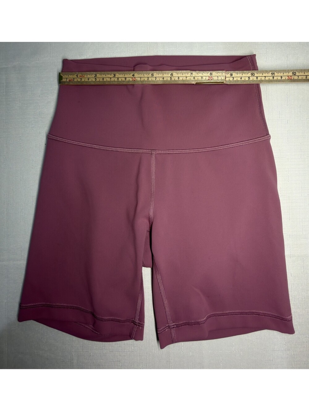Lululemon Wunder Train High-Rise Shorts 6" Size 4 Vintage Rose